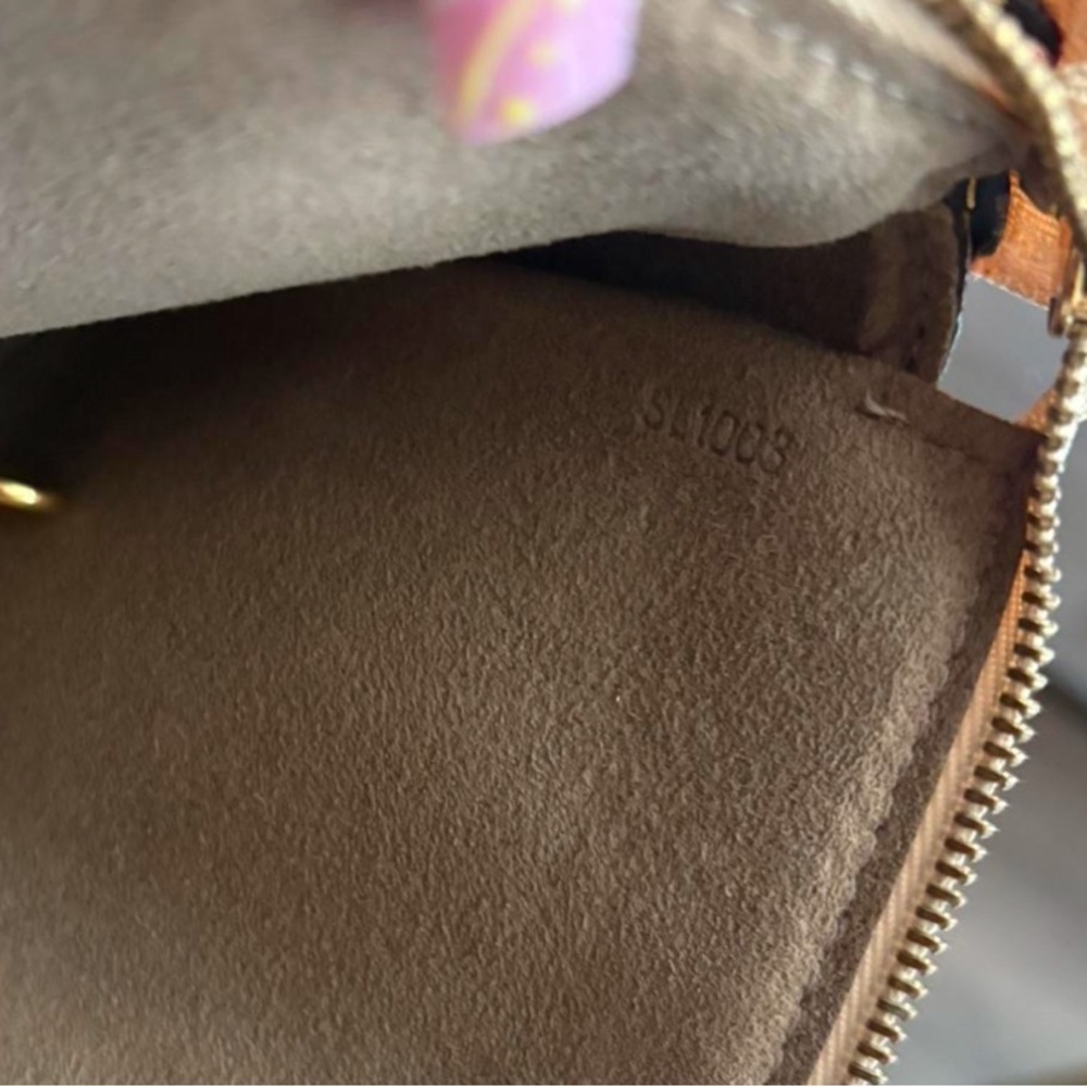 Louis Vuitton Multicolor Monogram Pochette - Picture 7 of 8